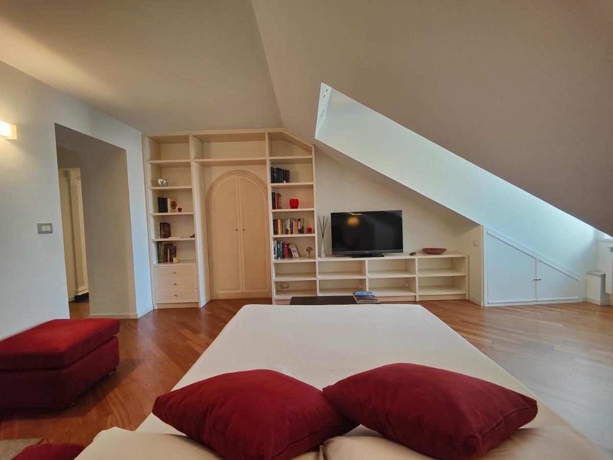 Hostdomus - September Suite Турин Екстер'єр фото